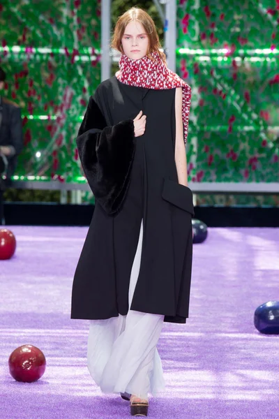 Look 26